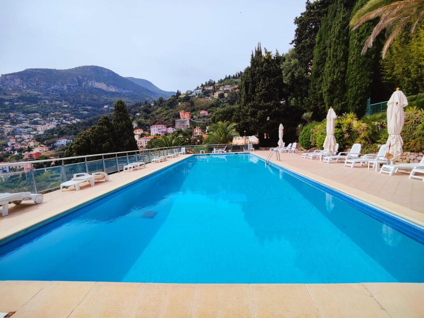 Le Coq Massolin Roquebrune-Cap-Martin Eksteriør bilde